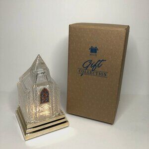 1992 Avon Silent Night Light-Up Church 7.5" with Orig Box
